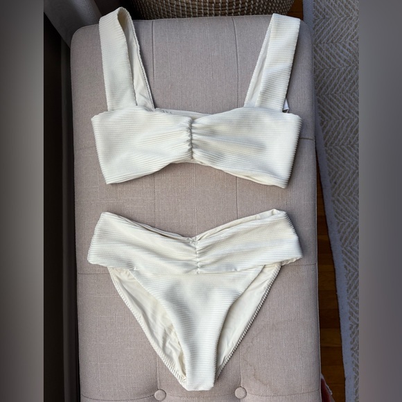 l*space white marlee top and Bardot bikini bottom (SET) - Picture 1 of 4